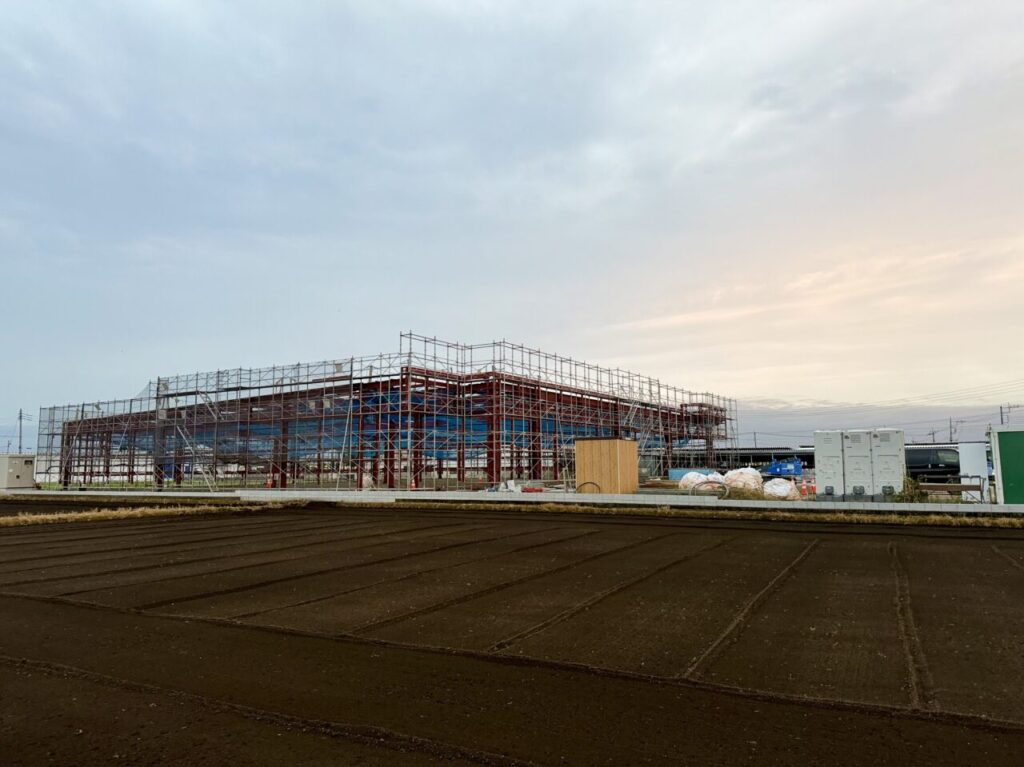 （仮称）薬王堂 鹿沼茂呂店建設中外観