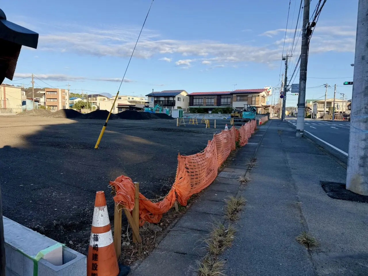 鹿沼市文化橋町、はなみずき通り沿い